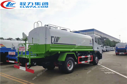 國(guó)六東風(fēng)D9灑水車